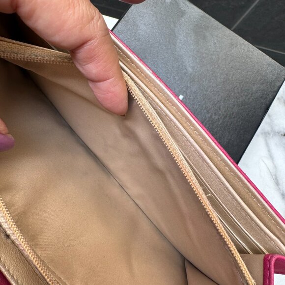 CHANEL Pink Camellia Lamb Leather Flap Wallet COA - Full Set - Picture 8 of 13